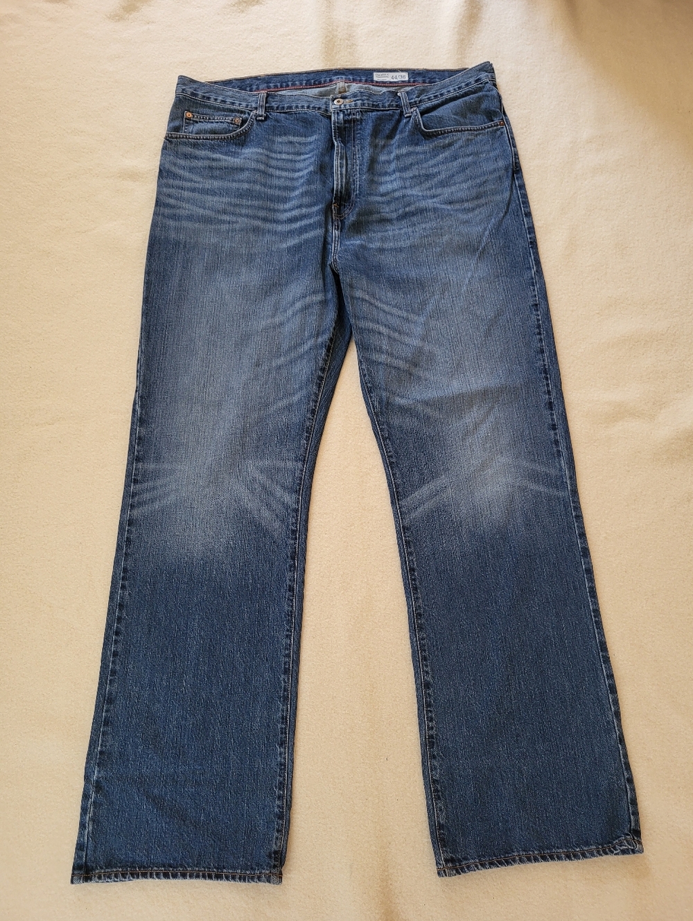 Blue Jeans Men's Size 44 x 36 Relaxed Cotton Denim By Cremieux